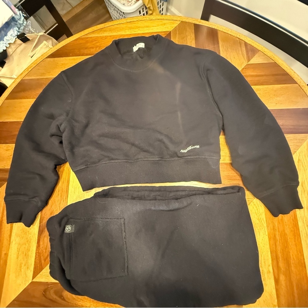 rag & bone Black Cropped Crewneck Sweatshirt and Joggers